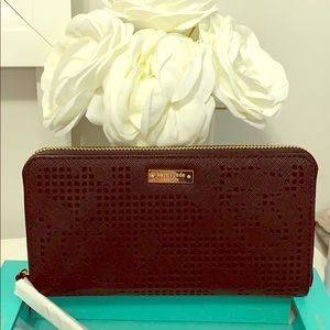 NWT Kate Spade ♠️ Black Zip Wristlet